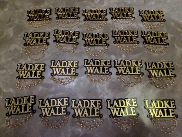 ladke wale customized brooches