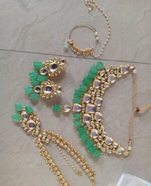 green color bridal kundan full set with mathapatti, nath