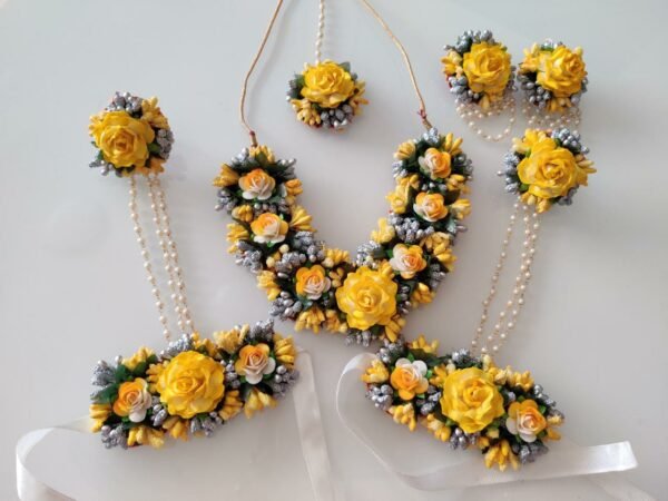 Buy yellow mulberry floral set for haldi