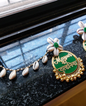 customised shell dulhania earrings with shell extensions