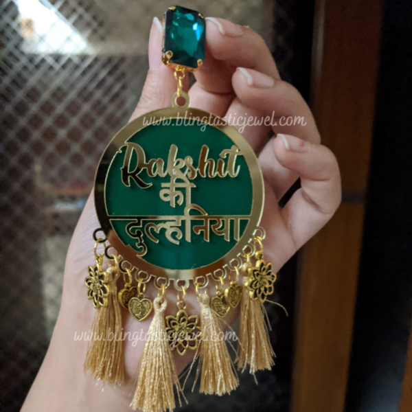 Customized dulhaniya earring with stone and tassel