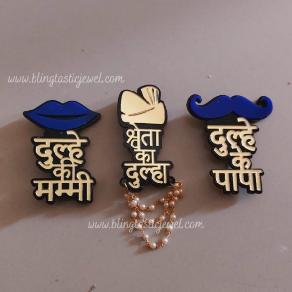 customized brooches for groom and his mother, father